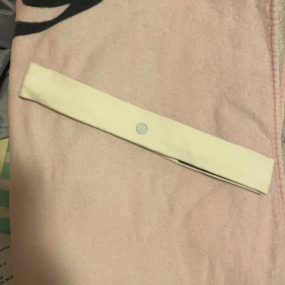 Lululemon headband
